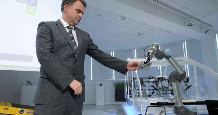 at 5th TPV day of innovation, awards, Marko Gorjup and collaborative robots, award